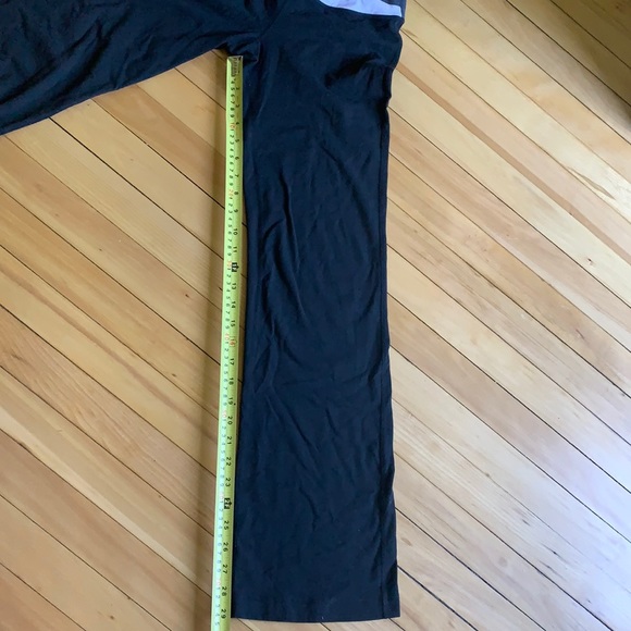 Lululemon pants - Picture 12 of 14